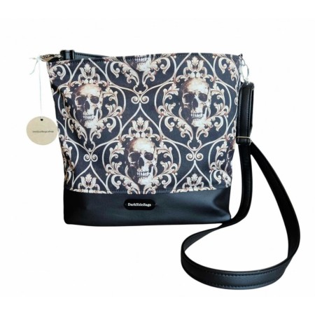 Torebka w stylu gotyckim w czaszki