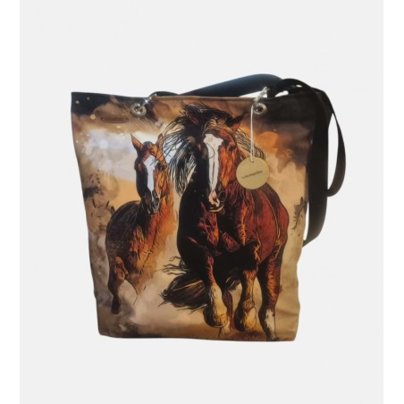 Duża torba na ramię z  nocnym motylem.